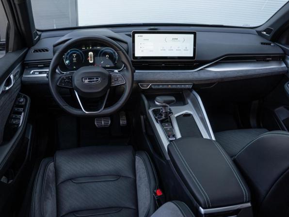 Geely Preface I (China Market) Рестайлинг с пробегом 2023 года, цена 2 599 000 рублей, 5449 км, седан, Автокод Объявления