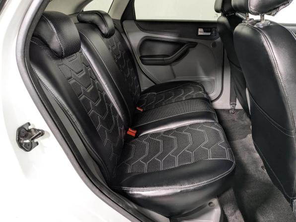 Ford Focus II Рестайлинг с пробегом 2008 года, цена 489 900 рублей, 318000 км, седан, Автокод Объявления