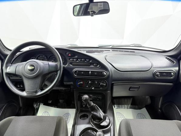 Chevrolet Niva I Рестайлинг с пробегом 2018 года, цена 670 000 рублей, 170788 км, внедорожник, Автокод Объявления