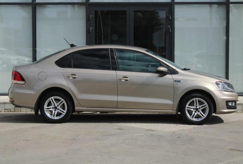 Volkswagen Polo V Рестайлинг Саратов  - изображение 4