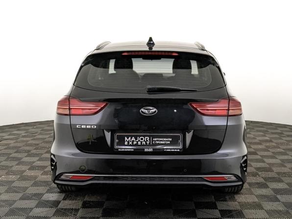 Kia Ceed III с пробегом 2019 года, цена 1 555 000 рублей, 124597 км, универсал, Автокод Объявления