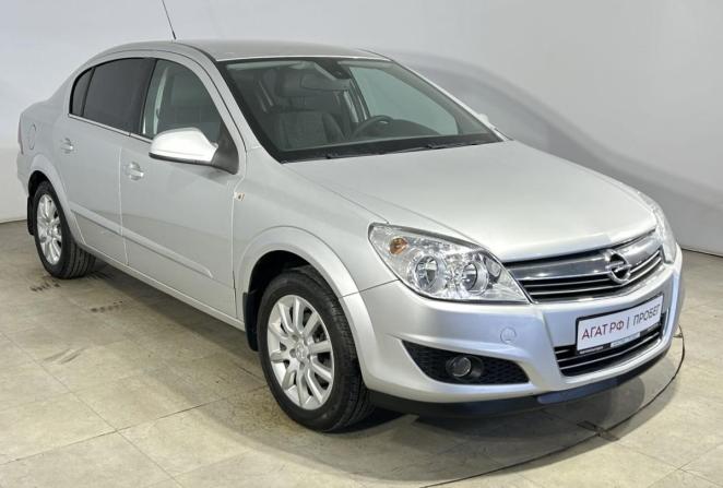 Opel Astra H Рестайлинг с пробегом 2014 года, цена 750 000 рублей, 153012 км, хэтчбек, Автокод Объявления