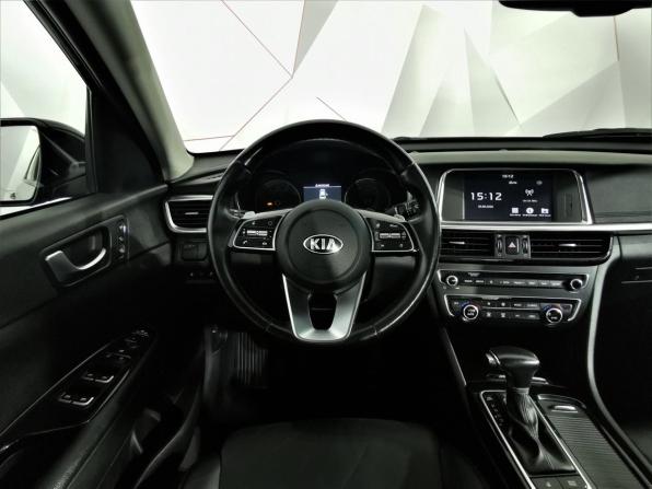 Kia Optima IV Рестайлинг с пробегом 2018 года, цена 1 595 950 рублей, 119271 км, седан, Автокод Объявления