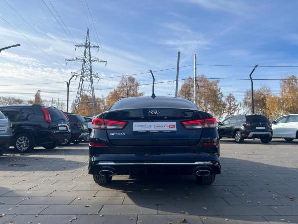 Kia Optima IV Рестайлинг с пробегом 2018 года, цена 2 250 000 рублей, 98301 км, седан, Автокод Объявления