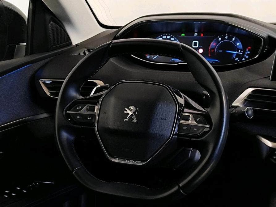 Peugeot 3008 II Москва  - изображение 12