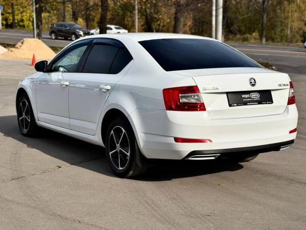 Skoda Octavia III (A7) с пробегом 2016 года, цена 1 239 000 рублей, 153999 км, лифтбек, Автокод Объявления