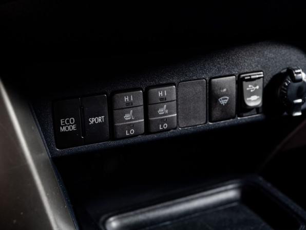 Toyota RAV4 IV (XA40) с пробегом 2013 года, цена 1 705 000 рублей, 160349 км, внедорожник, Автокод Объявления