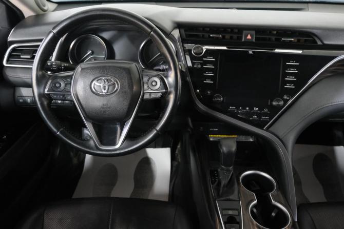 Toyota Camry VIII (XV70) с пробегом 2018 года, цена 2 859 000 рублей, 153886 км, седан, Автокод Объявления