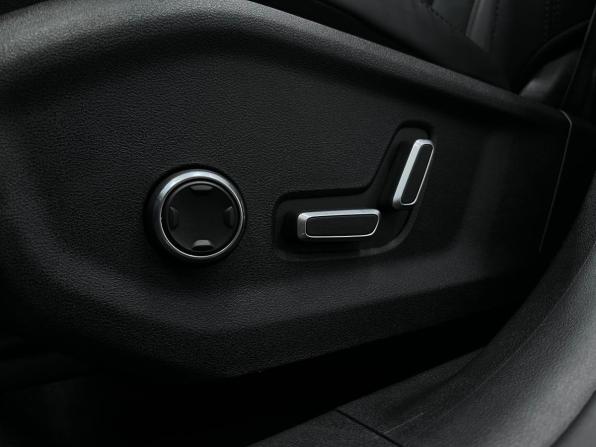Geely Monjaro I с пробегом 2024 года, цена 3 750 000 рублей, 5811 км, внедорожник, Автокод Объявления