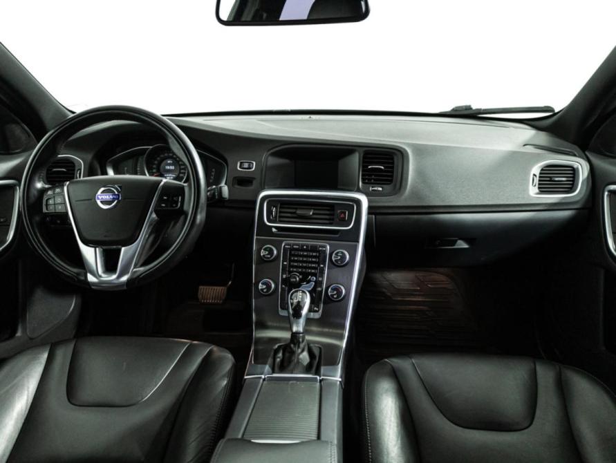 Volvo S60 II Рестайлинг Санкт-Петербург  - изображение 14