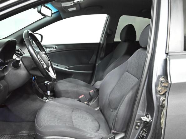 Hyundai Solaris I с пробегом 2012 года, цена 695 000 рублей, 193062 км, седан, Автокод Объявления