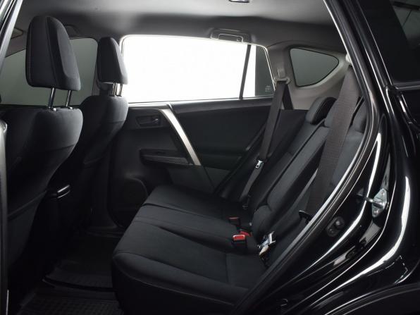 Toyota RAV4 IV (XA40) с пробегом 2013 года, цена 2 099 999 рублей, 93537 км, внедорожник, Автокод Объявления
