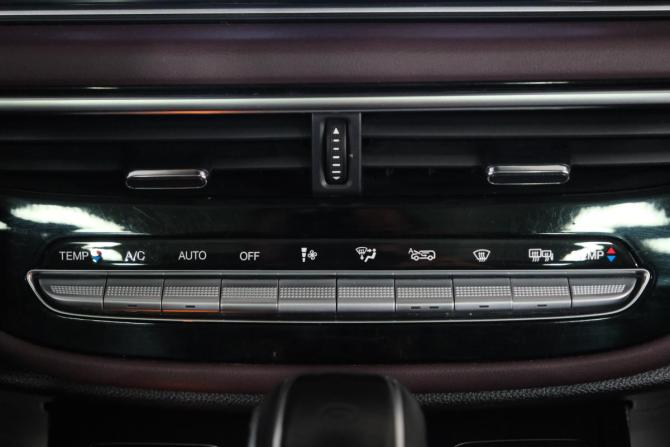 GAC Trumpchi M6 с пробегом 2021 года, цена 2 429 000 рублей, 39500 км, минивэн, Автокод Объявления