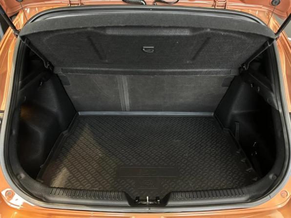 Hyundai i30 II Рестайлинг с пробегом 2016 года, цена 1 295 000 рублей, 94592 км, хэтчбек, Автокод Объявления