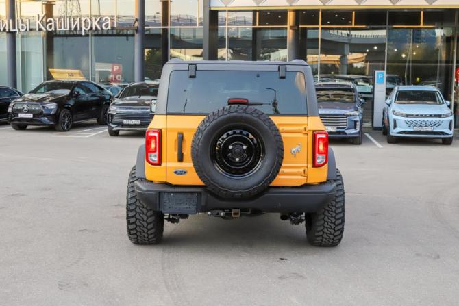 Ford Bronco VI с пробегом 2021 года, цена 7 200 000 рублей, 38200 км, внедорожник, Автокод Объявления