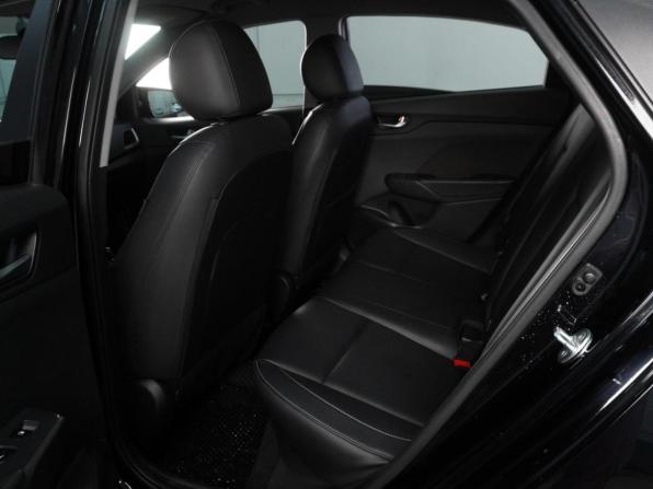 Hyundai Solaris II с пробегом 2018 года, цена 1 550 000 рублей, 97000 км, седан, Автокод Объявления