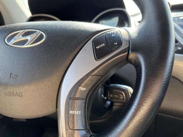 Hyundai Elantra V (MD) Рестайлинг с пробегом 2014 года, цена 1 095 000 рублей, 143704 км, седан, Автокод Объявления