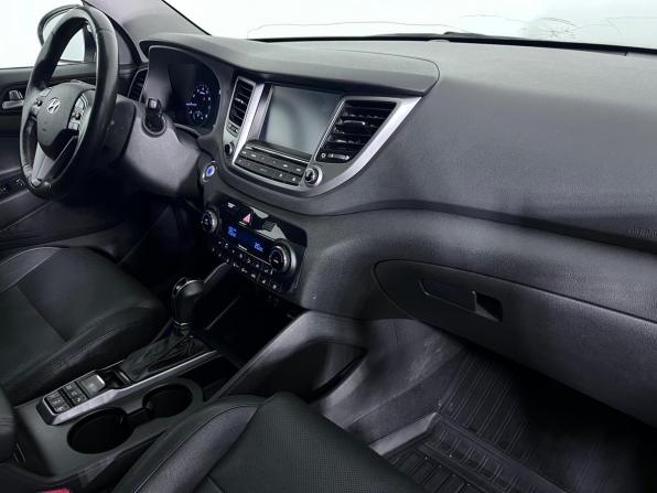 Hyundai Tucson III с пробегом 2015 года, цена 1 725 000 рублей, 151630 км, внедорожник, Автокод Объявления