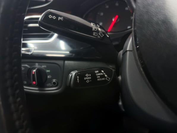 Audi A8 III (D4) с пробегом 2013 года, цена 1 470 000 рублей, 270534 км, седан, Автокод Объявления