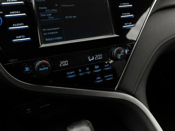 Toyota Camry VIII (XV70) с пробегом 2018 года, цена 2 120 000 рублей, 163899 км, седан, Автокод Объявления