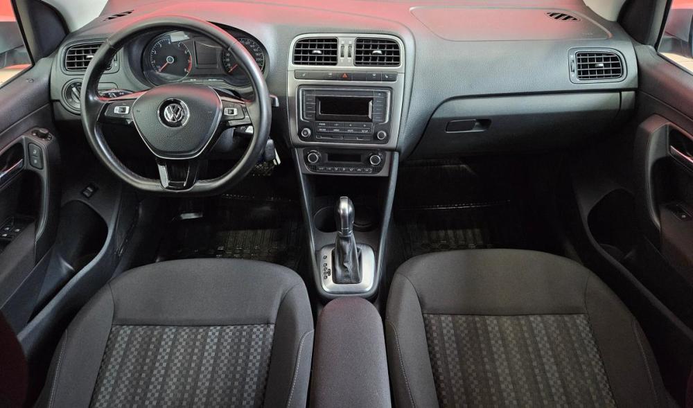 Volkswagen Polo V Рестайлинг Вологда  - изображение 9
