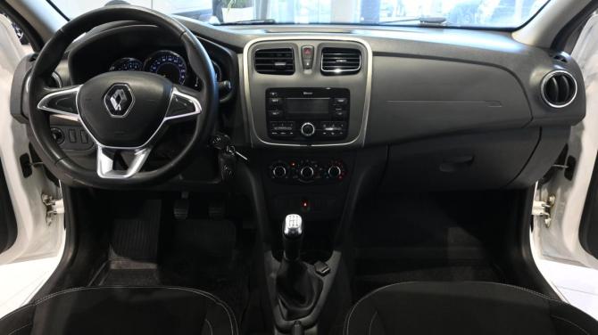 Renault Logan II Рестайлинг с пробегом 2021 года, цена 995 000 рублей, 159447 км, седан, Автокод Объявления