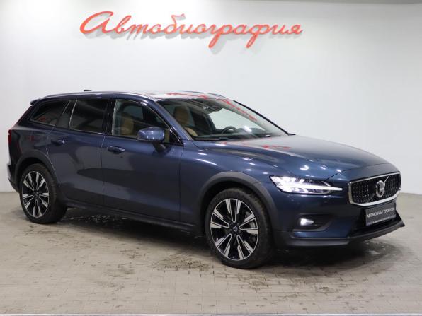 Volvo V60 Cross Country II с пробегом 2024 года, цена 6 350 000 рублей, 26500 км, универсал, Автокод Объявления