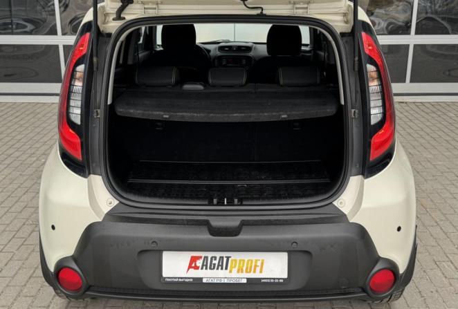 Kia Soul II с пробегом 2015 года, цена 1 350 000 рублей, 132076 км, хэтчбек, Автокод Объявления