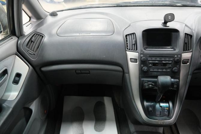 Toyota Harrier I (XU10) с пробегом 2000 года, цена 679 000 рублей, 260000 км, внедорожник, Автокод Объявления