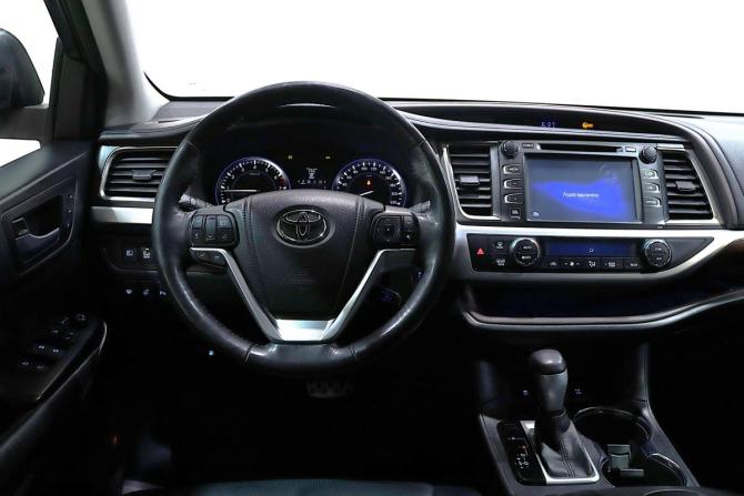 Toyota Highlander III (XU50) с пробегом 2014 года, цена 3 082 000 рублей, 134000 км, внедорожник, Автокод Объявления