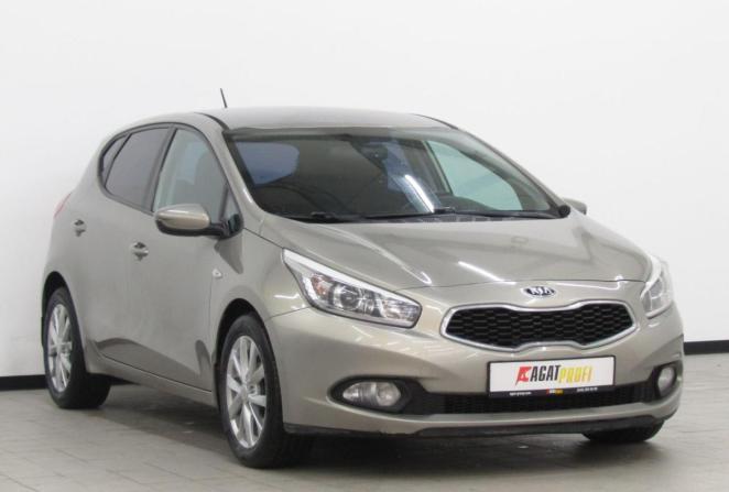 Kia Ceed II с пробегом 2012 года, цена 979 000 рублей, 186908 км, универсал, Автокод Объявления