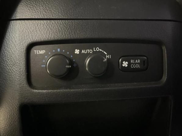 Toyota Land Cruiser Prado 120 Series Рестайлинг с пробегом 2008 года, цена 2 049 000 рублей, 331000 км, внедорожник, Автокод Объявления