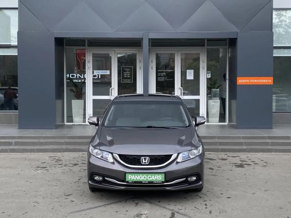 Honda Civic IX Рестайлинг с пробегом 2013 года, цена 1 065 000 рублей, 162400 км, седан, Автокод Объявления