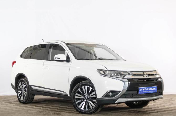 Mitsubishi Outlander III Рестайлинг с пробегом 2016 года, цена 1 769 000 рублей, 165172 км, внедорожник, Автокод Объявления
