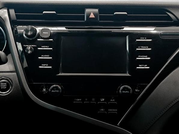 Toyota Camry VIII (XV70) с пробегом 2018 года, цена 2 399 000 рублей, 127303 км, седан, Автокод Объявления
