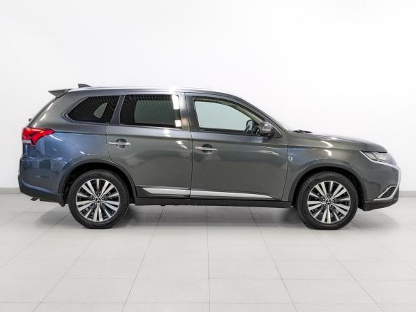 Mitsubishi Outlander III Рестайлинг 3 с пробегом 2019 года, цена 2 200 000 рублей, 151000 км, внедорожник, Автокод Объявления