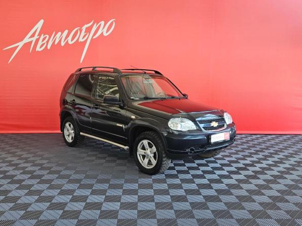 Chevrolet Niva I Рестайлинг с пробегом 2015 года, цена 640 000 рублей, 85669 км, внедорожник, Автокод Объявления
