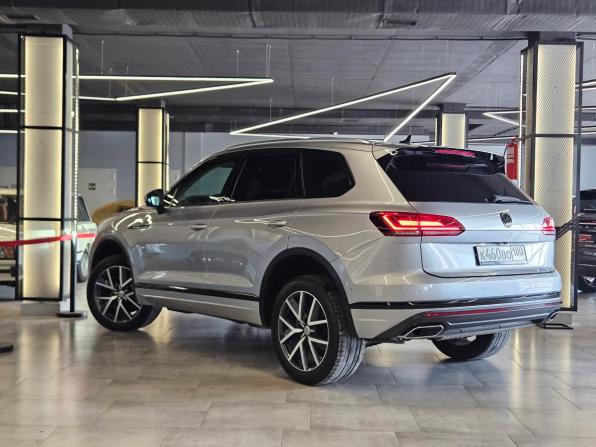 Volkswagen Touareg III с пробегом 2020 года, цена 5 550 000 рублей, 97612 км, внедорожник, Автокод Объявления