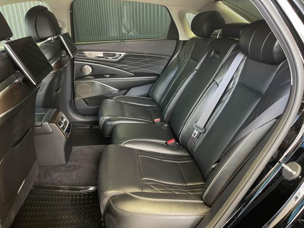 Kia K900 II с пробегом 2021 года, цена 3 647 000 рублей, 76423 км, седан, Автокод Объявления