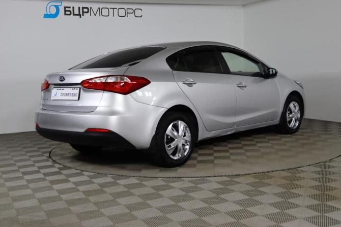 Kia Cerato III с пробегом 2013 года, цена 1 199 990 рублей, 109045 км, седан, Автокод Объявления