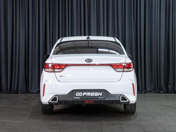 Kia Rio IV Рестайлинг с пробегом 2020 года, цена 1 300 000 рублей, 97463 км, седан, Автокод Объявления