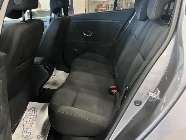 Renault Megane III Рестайлинг с пробегом 2012 года, цена 430 000 рублей, 354044 км, хэтчбек, Автокод Объявления