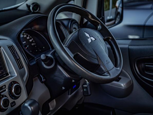 Mitsubishi Delica D:3 с пробегом 2016 года, цена 1 499 000 рублей, 172834 км, минивэн, Автокод Объявления