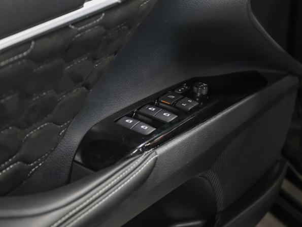 Toyota Camry VIII (XV70) с пробегом 2020 года, цена 2 998 000 рублей, 65000 км, седан, Автокод Объявления