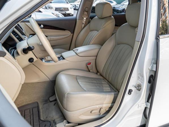 Infiniti QX50 I с пробегом 2014 года, цена 1 795 000 рублей, 105600 км, внедорожник, Автокод Объявления