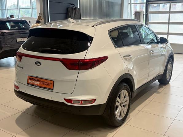 Kia Sportage IV Рестайлинг с пробегом 2018 года, цена 1 699 000 рублей, 179077 км, внедорожник, Автокод Объявления