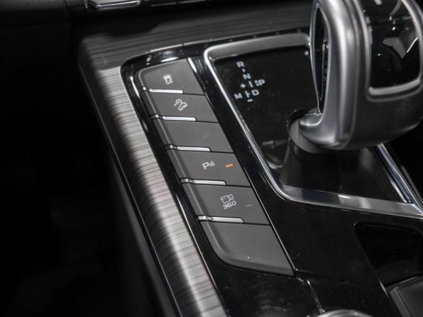 Geely Atlas Pro с пробегом 2024 года, цена 2 345 000 рублей, 31558 км, внедорожник, Автокод Объявления