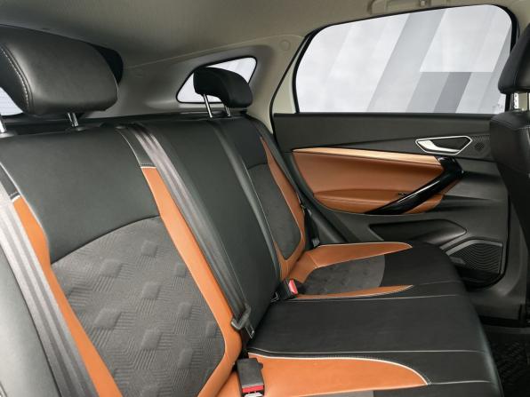 Lada (ВАЗ) Vesta I Рестайлинг (NG) с пробегом 2024 года, цена 1 558 000 рублей, 34567 км, универсал, Автокод Объявления