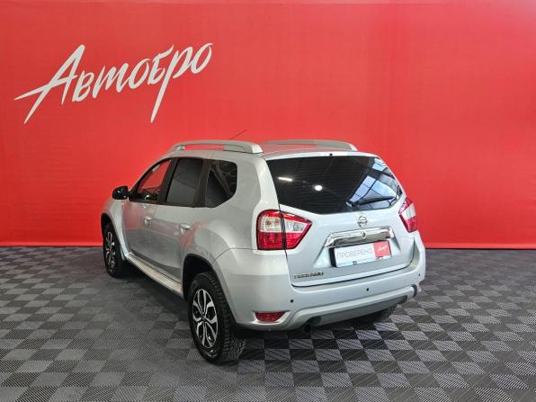 Nissan Terrano III (D10) с пробегом 2015 года, цена 1 095 000 рублей, 120000 км, внедорожник, Автокод Объявления