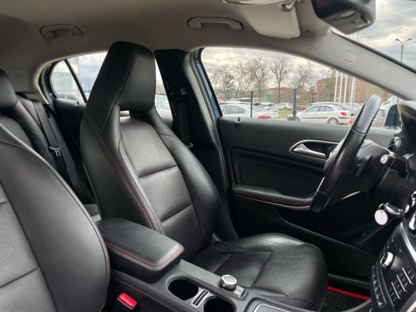 Mercedes-Benz GLA I (X156) Рестайлинг с пробегом 2019 года, цена 2 080 000 рублей, 85160 км, внедорожник, Автокод Объявления
